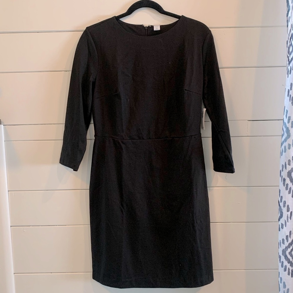 Old Navy Black Sheath Dress - M